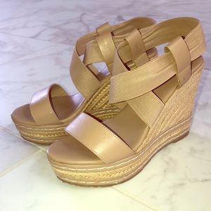 Charles by Charles David espandrille Wedge